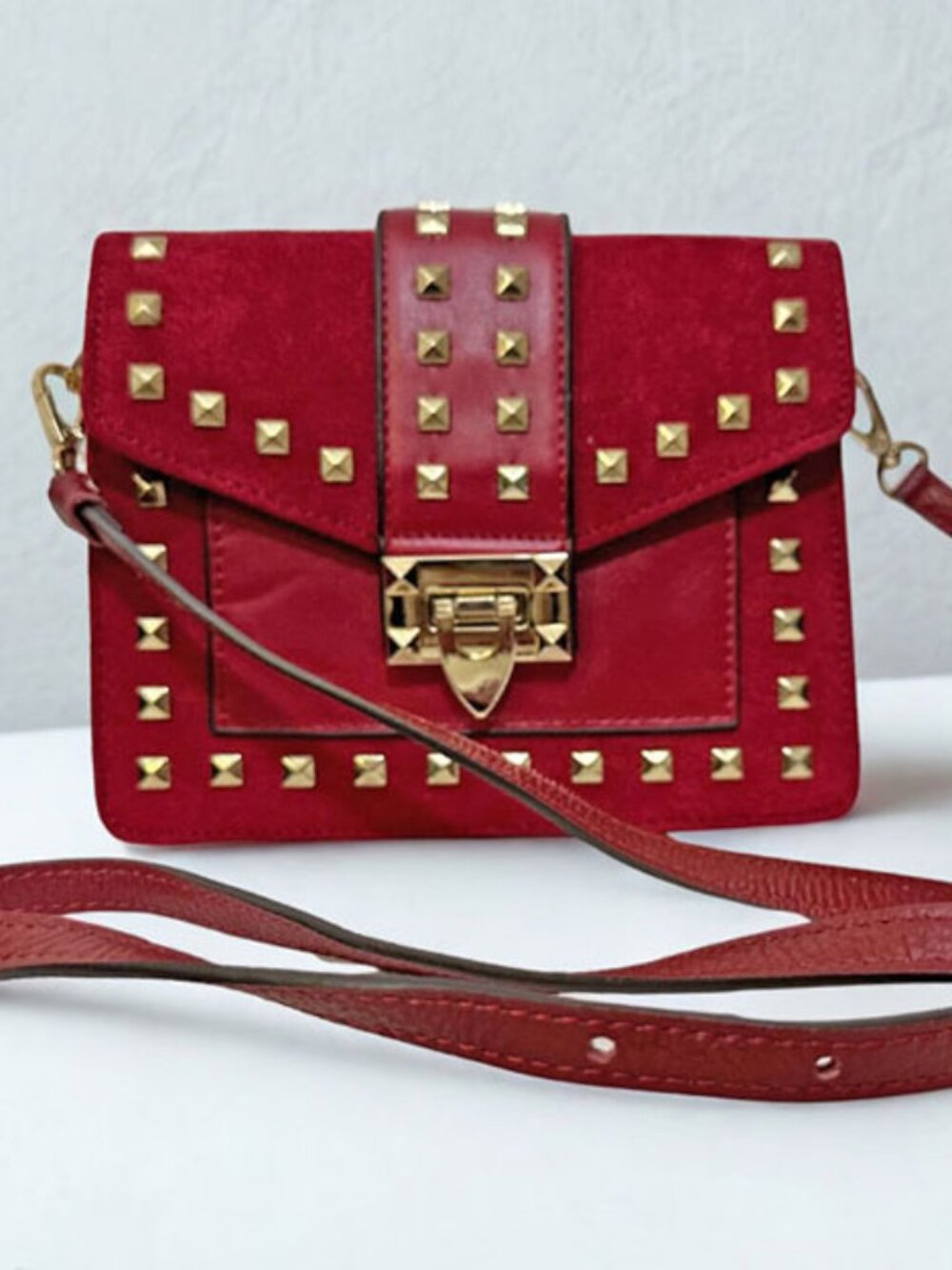 NEW Claudia G Collection Betty Velvet Red Crossbody Bag with 2 removable straps